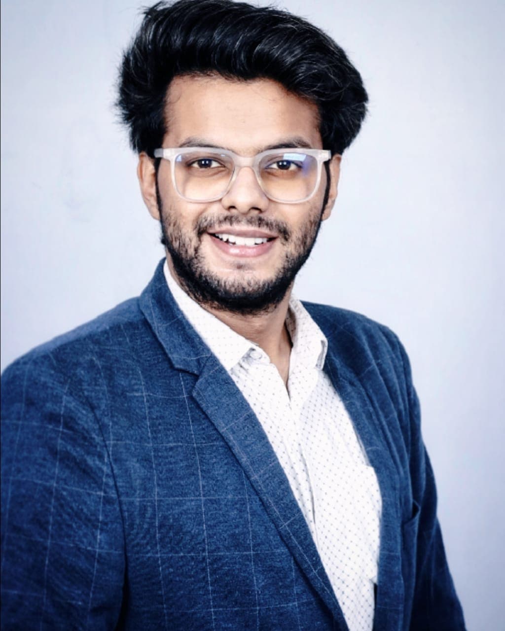 Divyam Madhwani, Founder of Priveq India